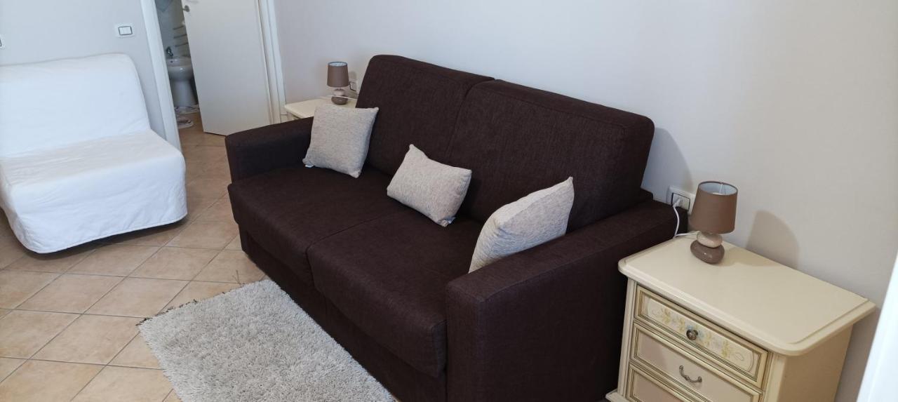 Appartement Casina Sulla Sabbia à Torvaianica Extérieur photo